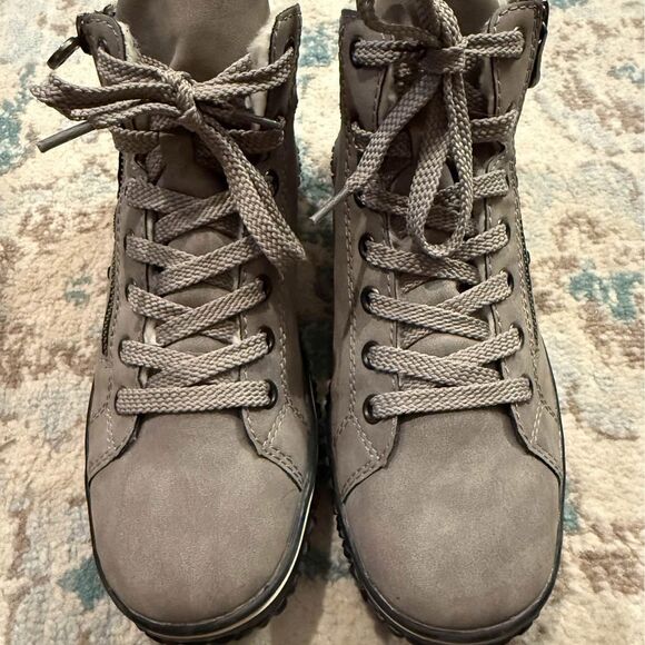 Rieker Cordula Gray Ankle Booties size 6 - Picture 4 of 9